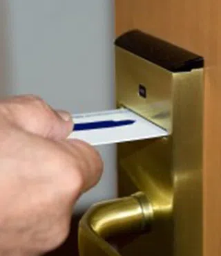 Miles East West AZ Locksmith Store, Tucson, AZ 520-303-9745 - com-02